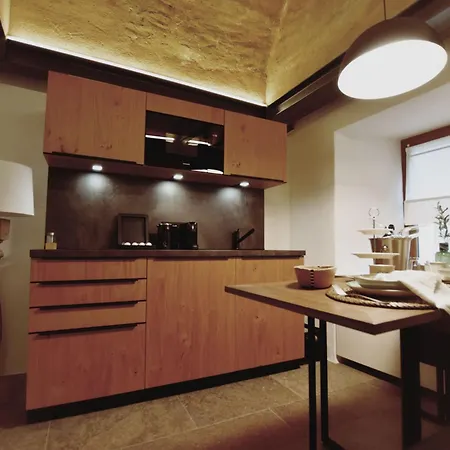Weisser Turm Auerbach Apartment